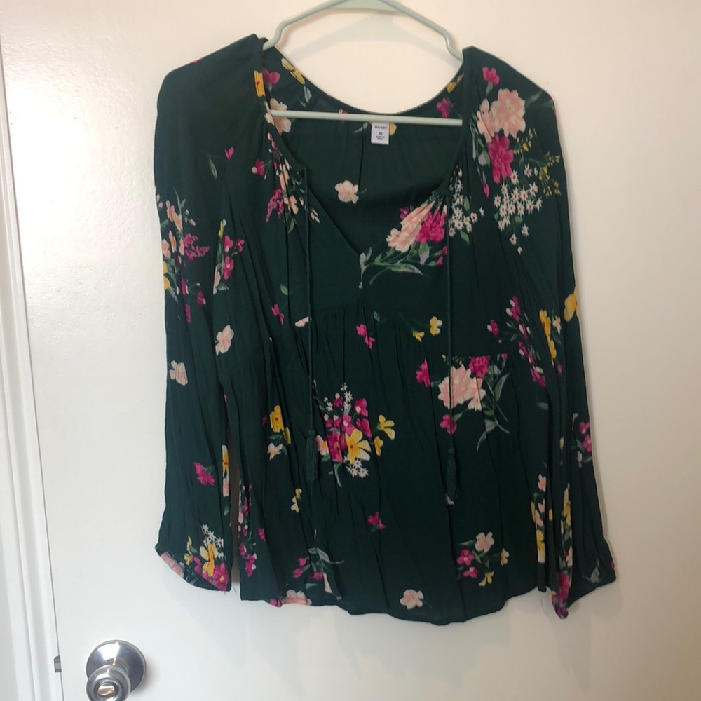 Green floral flowing blouse